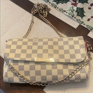 Checkered Designer Chain Bag